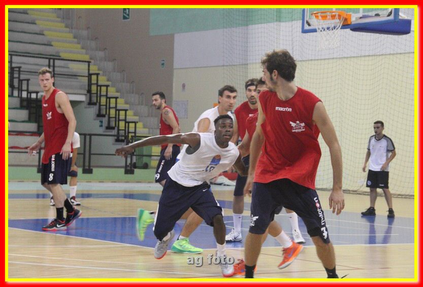 140913 basket 109_tn.jpg